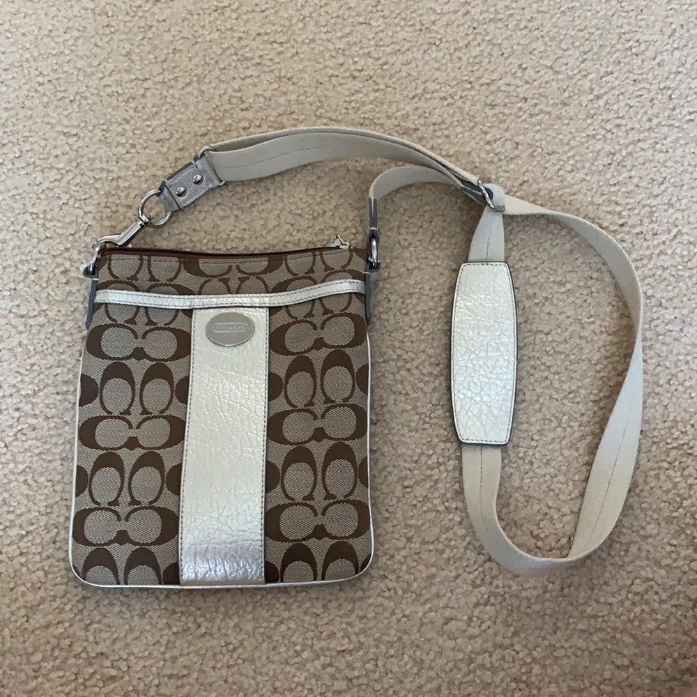 Coach cross body purse with shiny detailing